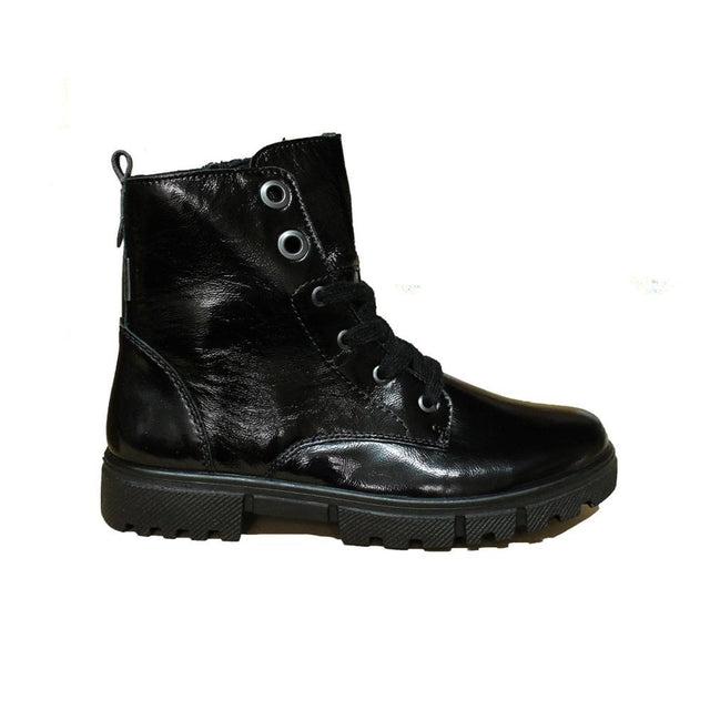 HICKING SHOE