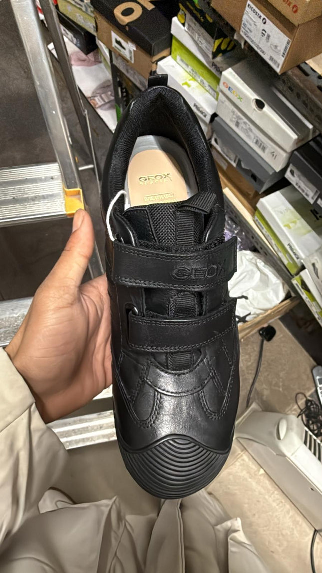 Geox Junior Savage A Smooth Leather School Shoes – Black