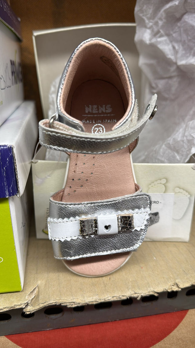 Nens Sandalia Velcro Kids Sandals - Silver/White