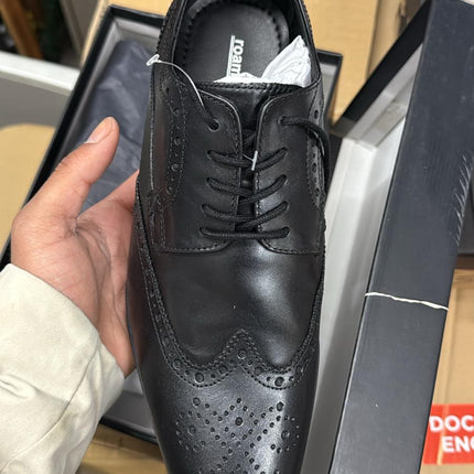 Roamers Eyelet Brogue Leather Shoe - Black