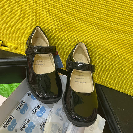 Primigi girls patent school shoes