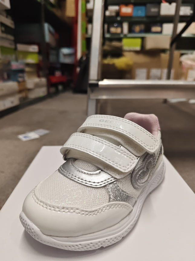 Geox Girls' Sprintype GA Shimmer Mesh Synthetic Patent Kids Shoe - White Silver