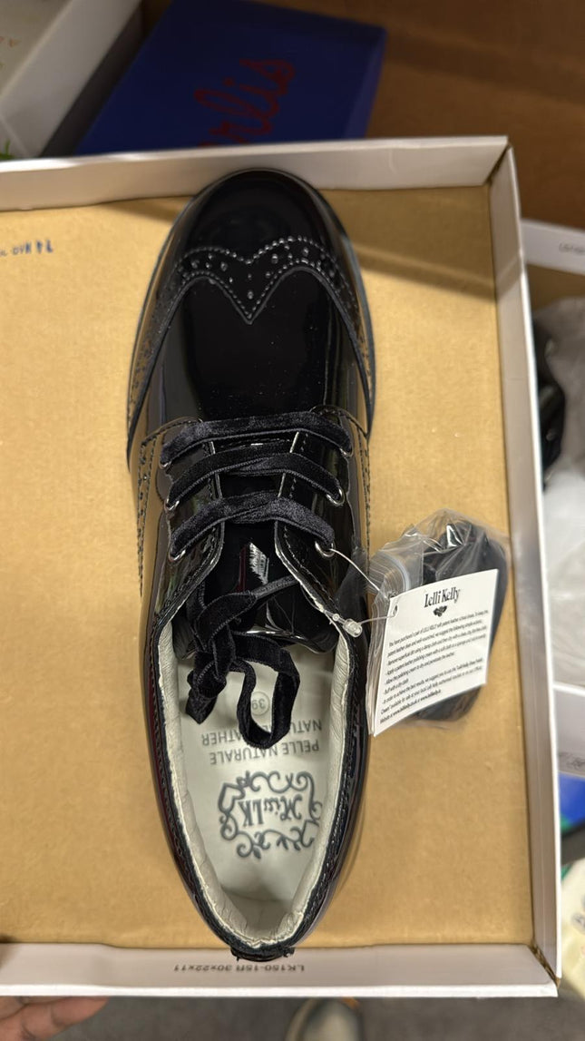 Geox J Casey Girls' Synthetic Patent Shoes – Black