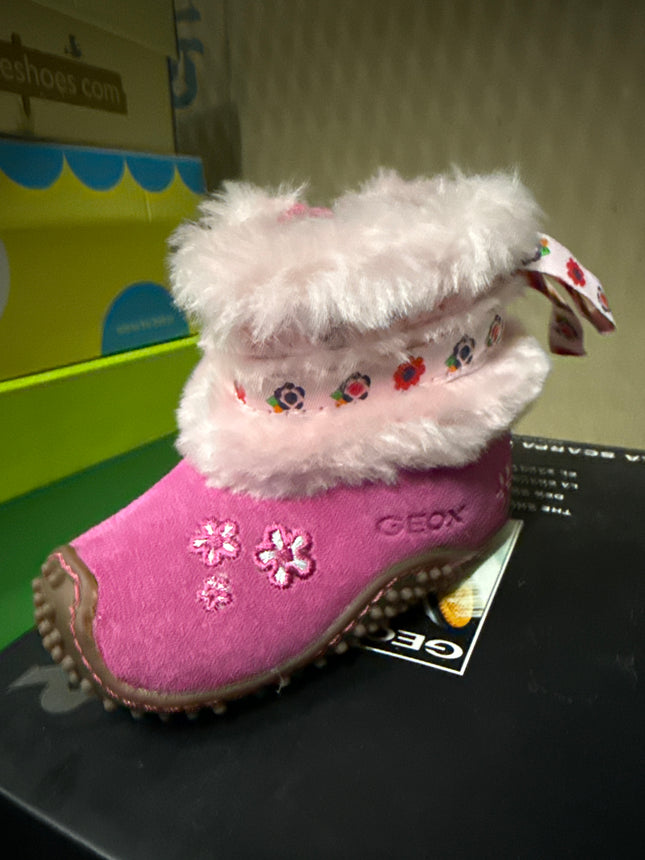 Geox Girls’ Junior Cuddles Suede Kids - Shoes - Pink