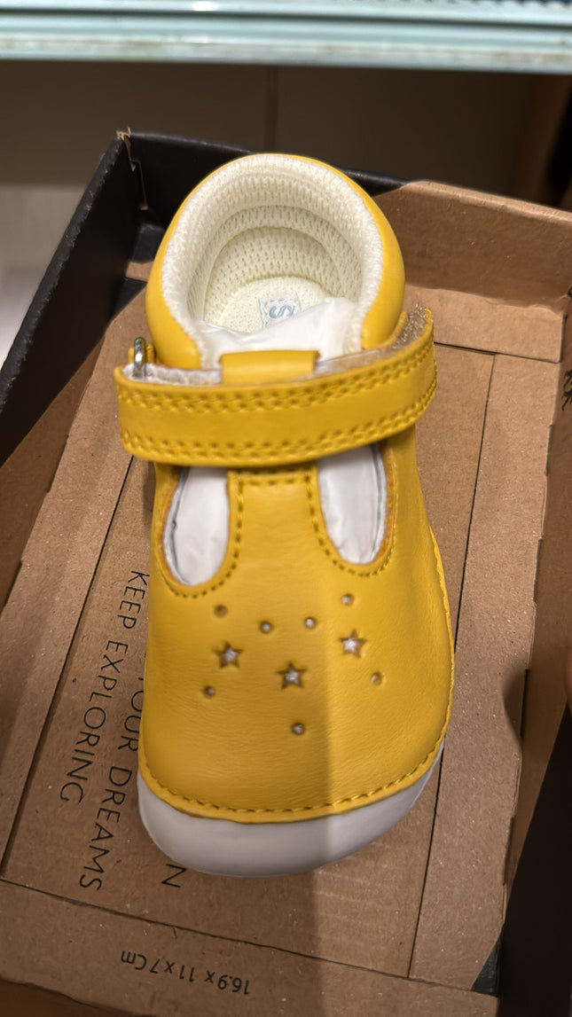 Start Rite Tumble Kids Leather Shoes - Yellow