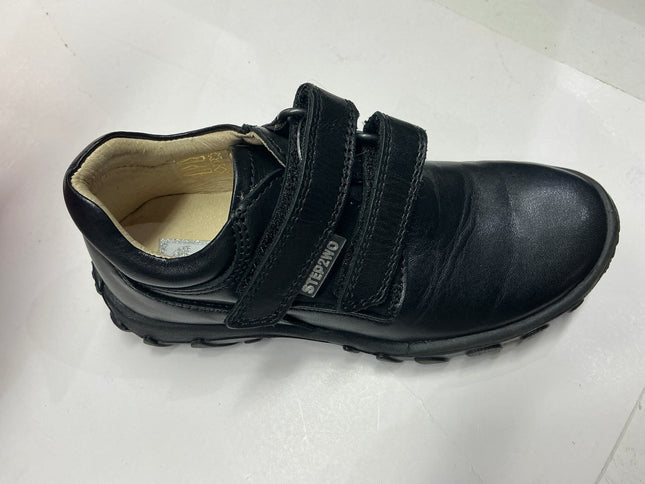 Abrecan black shoes