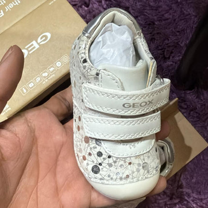 Geox B Tutim Girl Pre-Walker Shoes – White/Silver