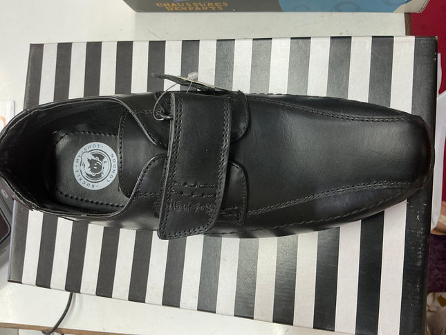 Buckle my shoes