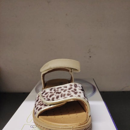 Primigi Girls’ Vegetable-Tanned Leather Sandals – Pearl