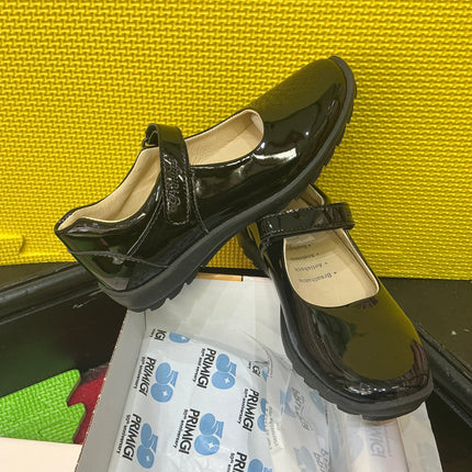Primigi girls patent school shoes