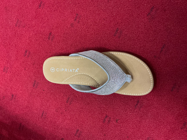Summer flip flops girls