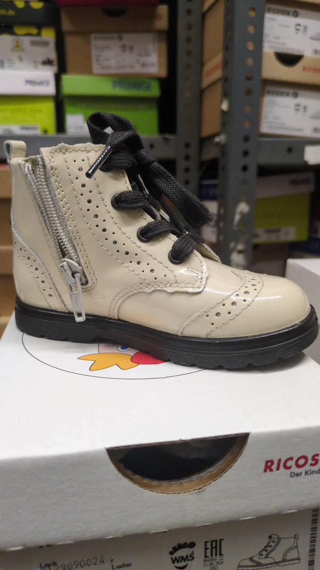 Ricosta Boys' Mittel Fit Kids Shoes - Cream