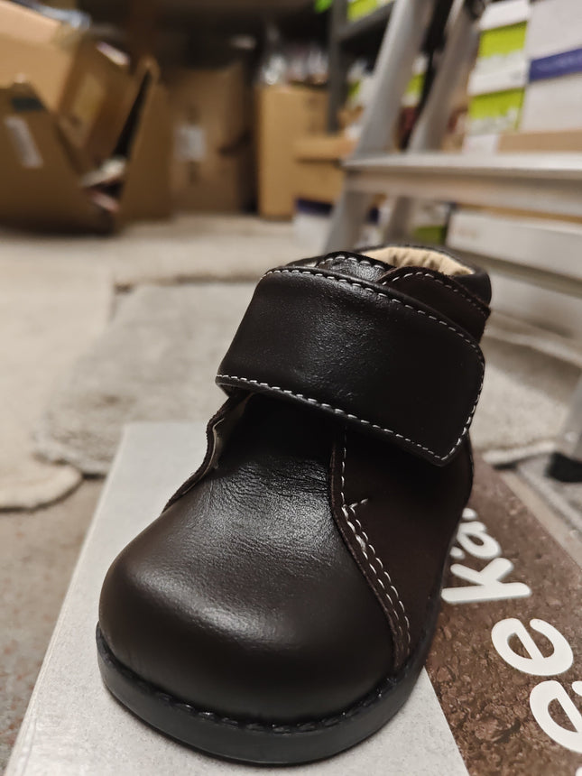 See Kai Run Koura kids' Shoes - Black