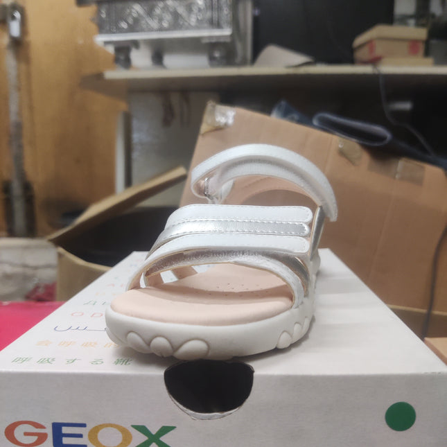 Geox Girls’ J S Haiti GBK Sandals – White/Silver