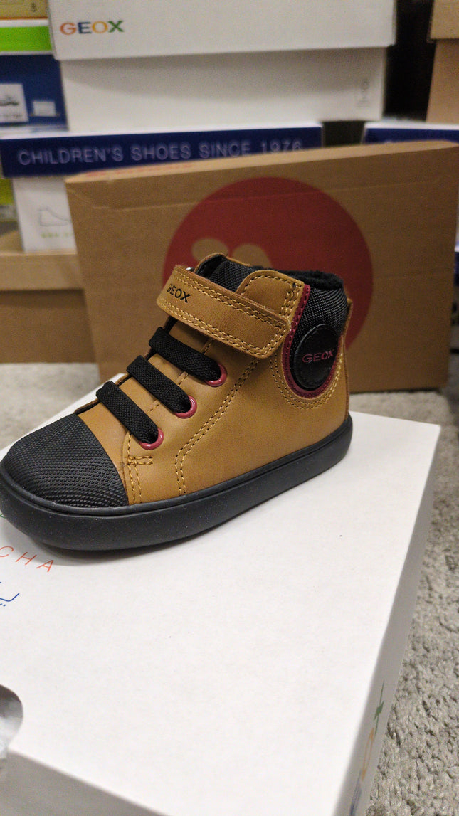 Geox Boys' Gisli Kids Shoes - Dark Yellow / Black