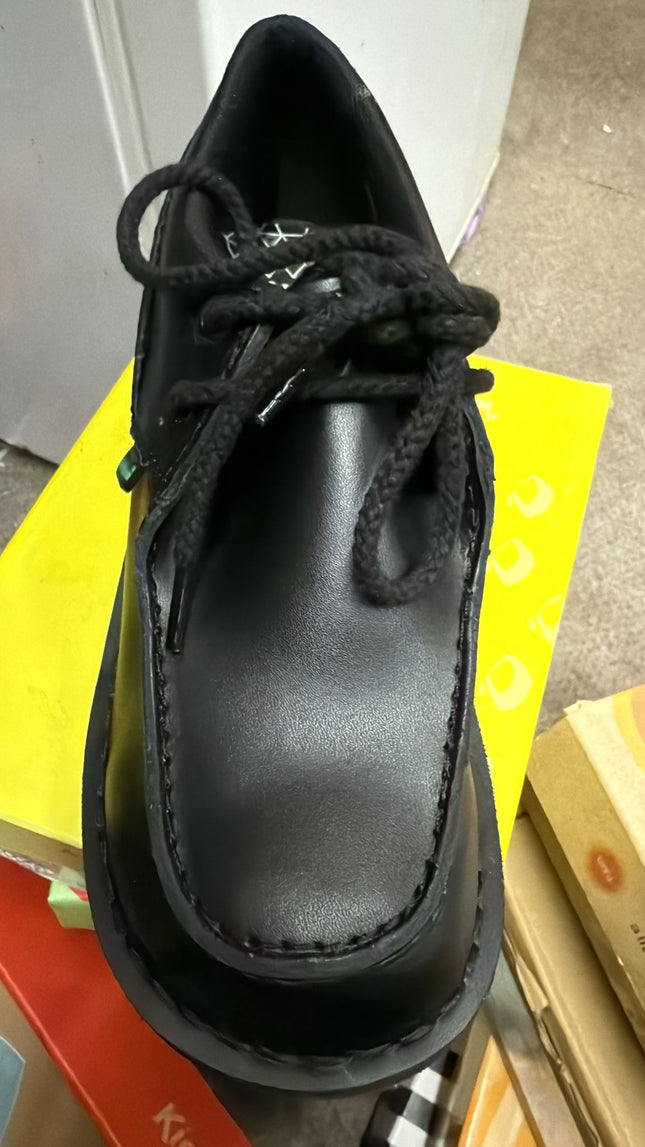 Kickers Trap Leather School Shoes – Black