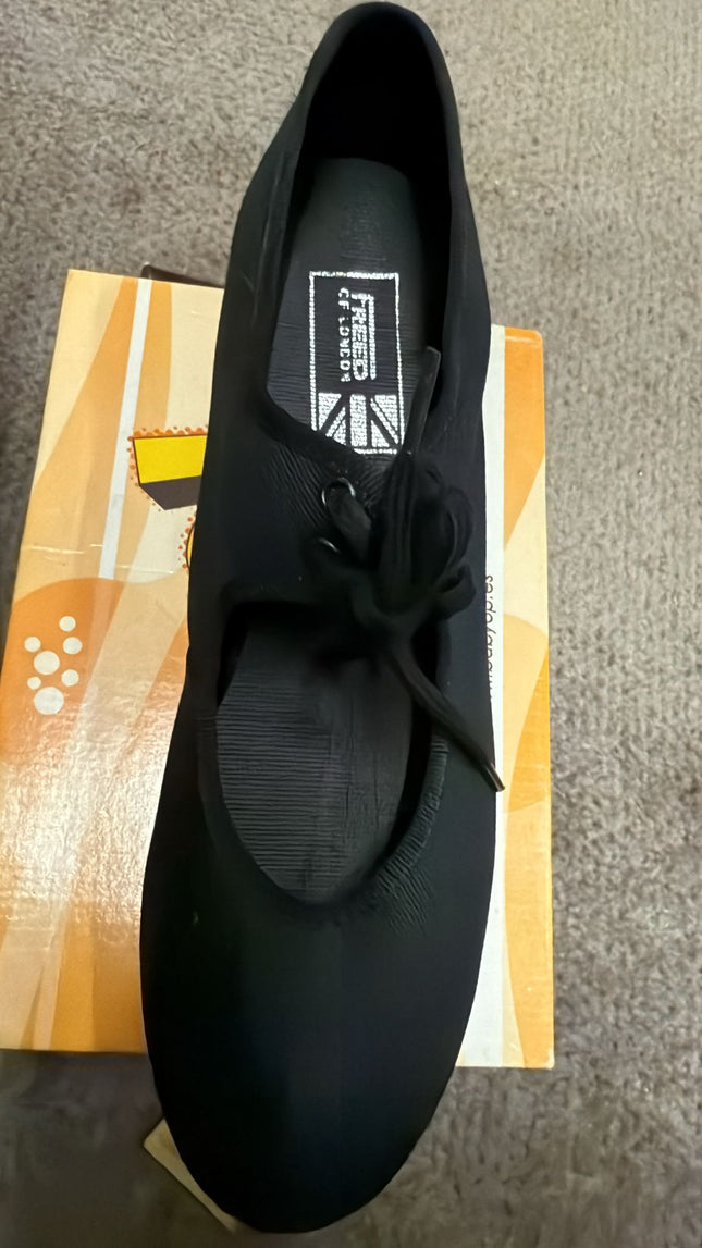 Freed Lexie Canvas Tap Shoes With Low Heel – Black