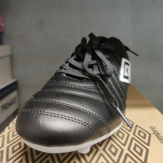 Umbro Speciali Liga FG Junior Football Boots - Black/White/Tw Royal