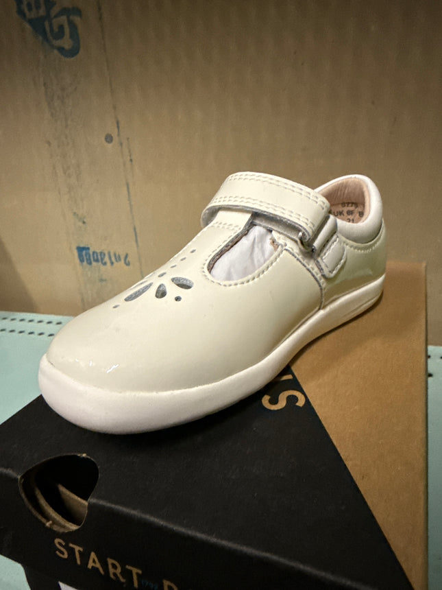 Start-Rite Girls’ Puzzle Patent Leather Kids Shoes - White