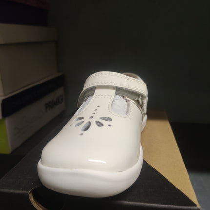 Start-Rite Girls' Puzzle Kids Shoes - White Patent