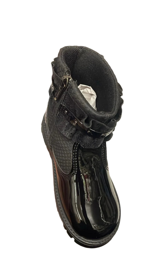 Primigi Girls’ Patent Leather and Suede Mary Jane Shoes – Black