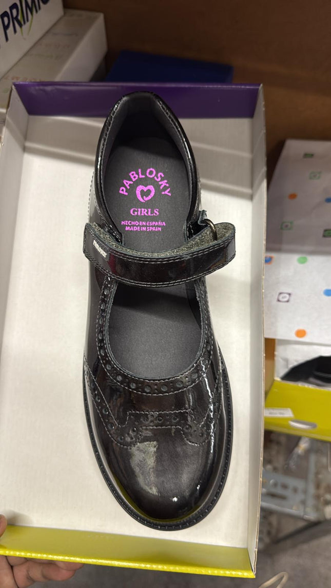 Pablosky Patent Leather Shoes – Black