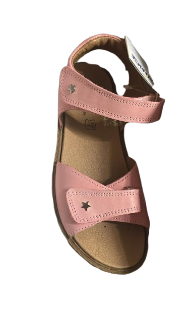 Primigi Vitello Leather Sandals – Pergamena