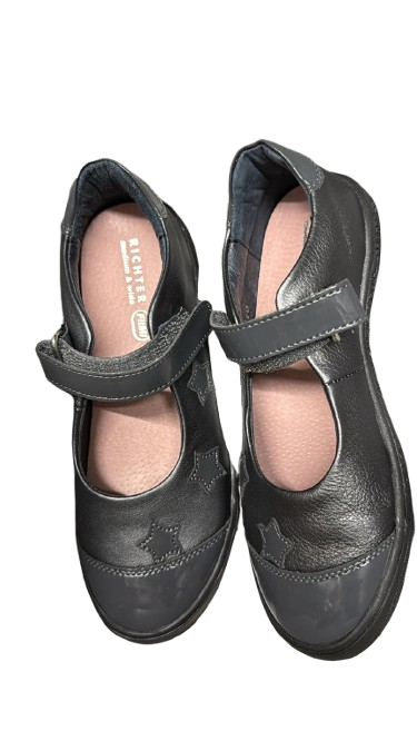 Richter Girls' Patent and Metallic Leather Shoes – Pebble/Old Silver