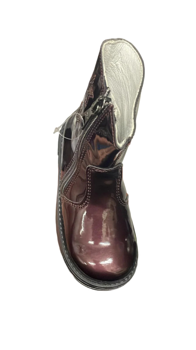 Primigi Girls’ Patent Leather Ballerina Shoes – Mauve