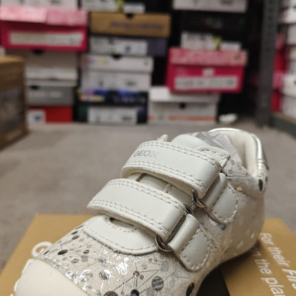 Geox Baby Girls’ Tutim First Walking Shoes – White/Silver